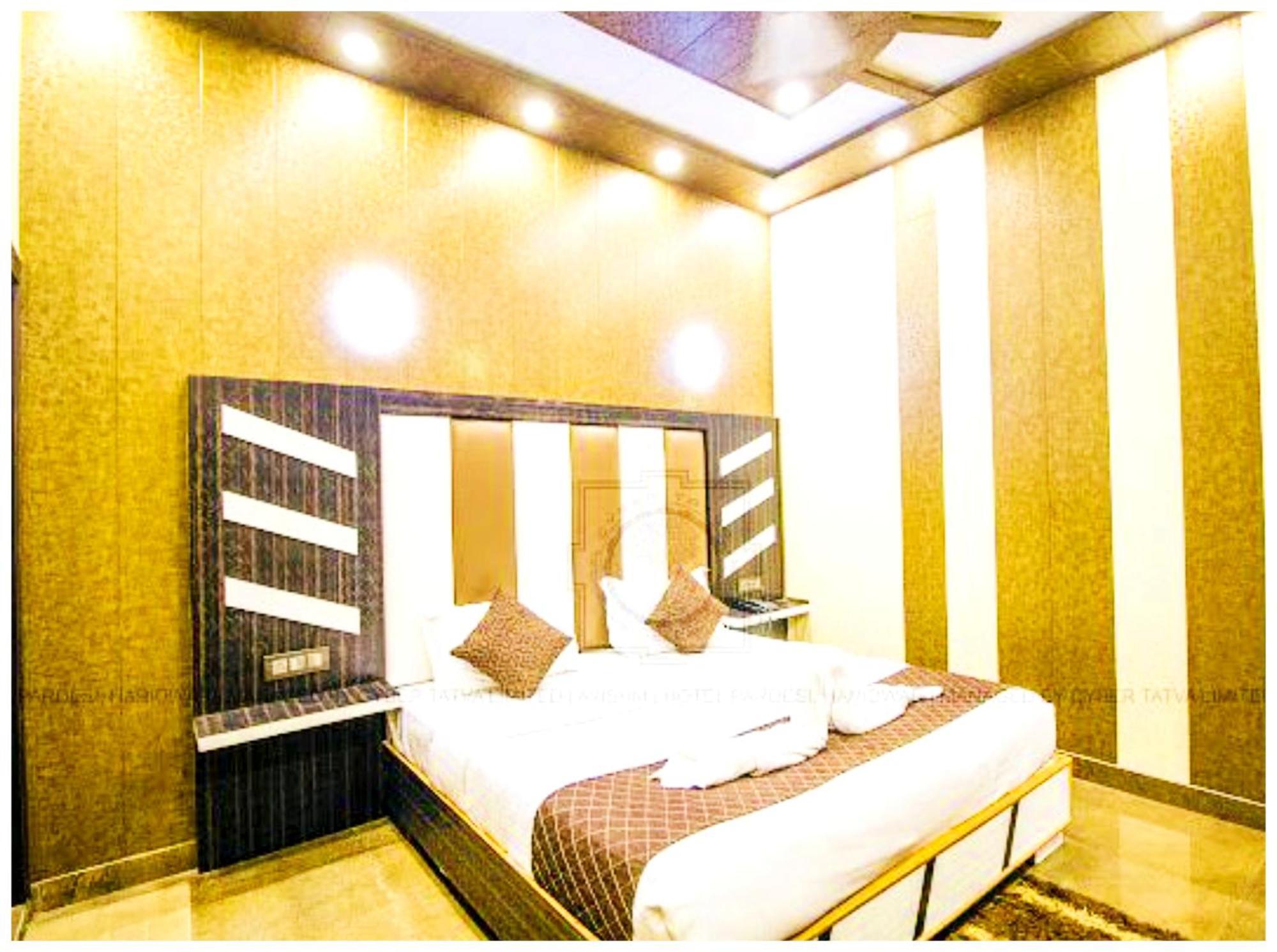 Grg Pardesi Hotel Haridwār Dış mekan fotoğraf