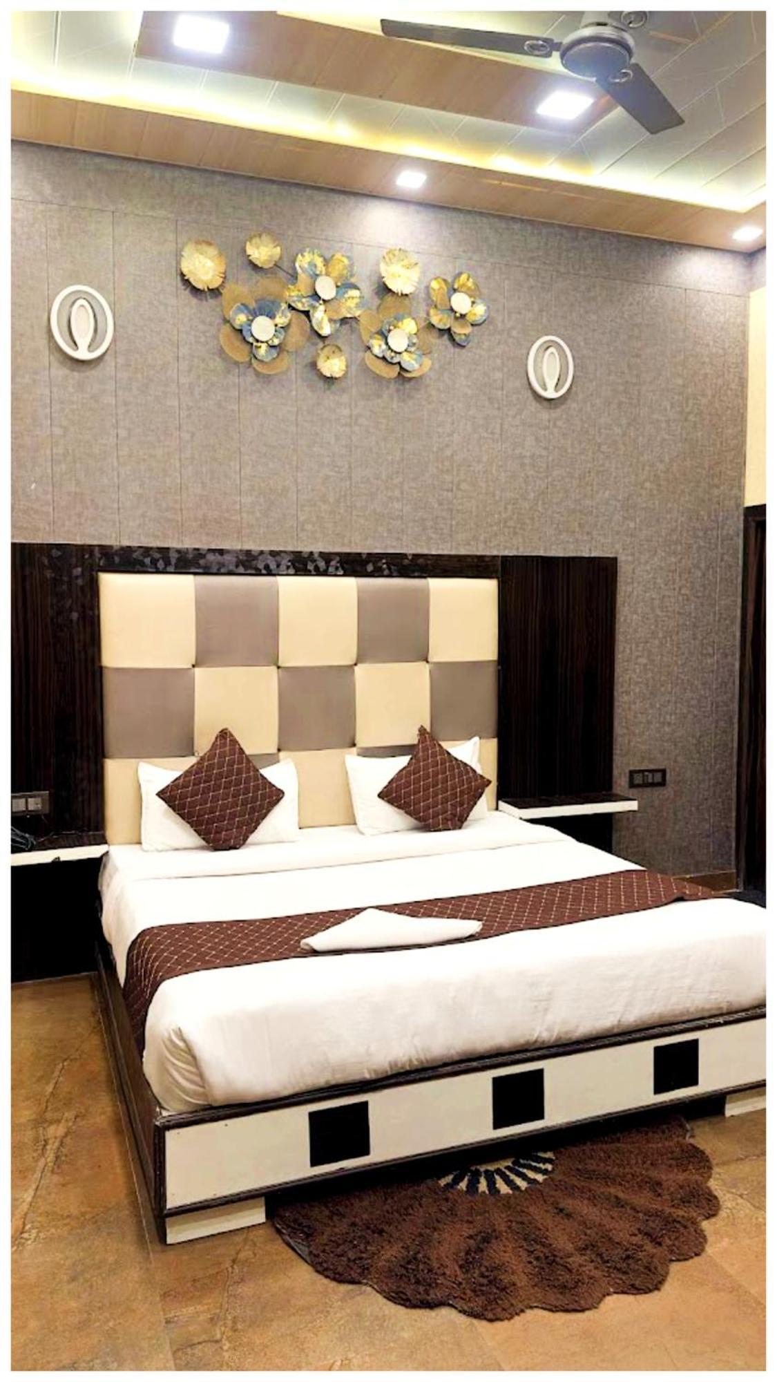 Grg Pardesi Hotel Haridwār Dış mekan fotoğraf